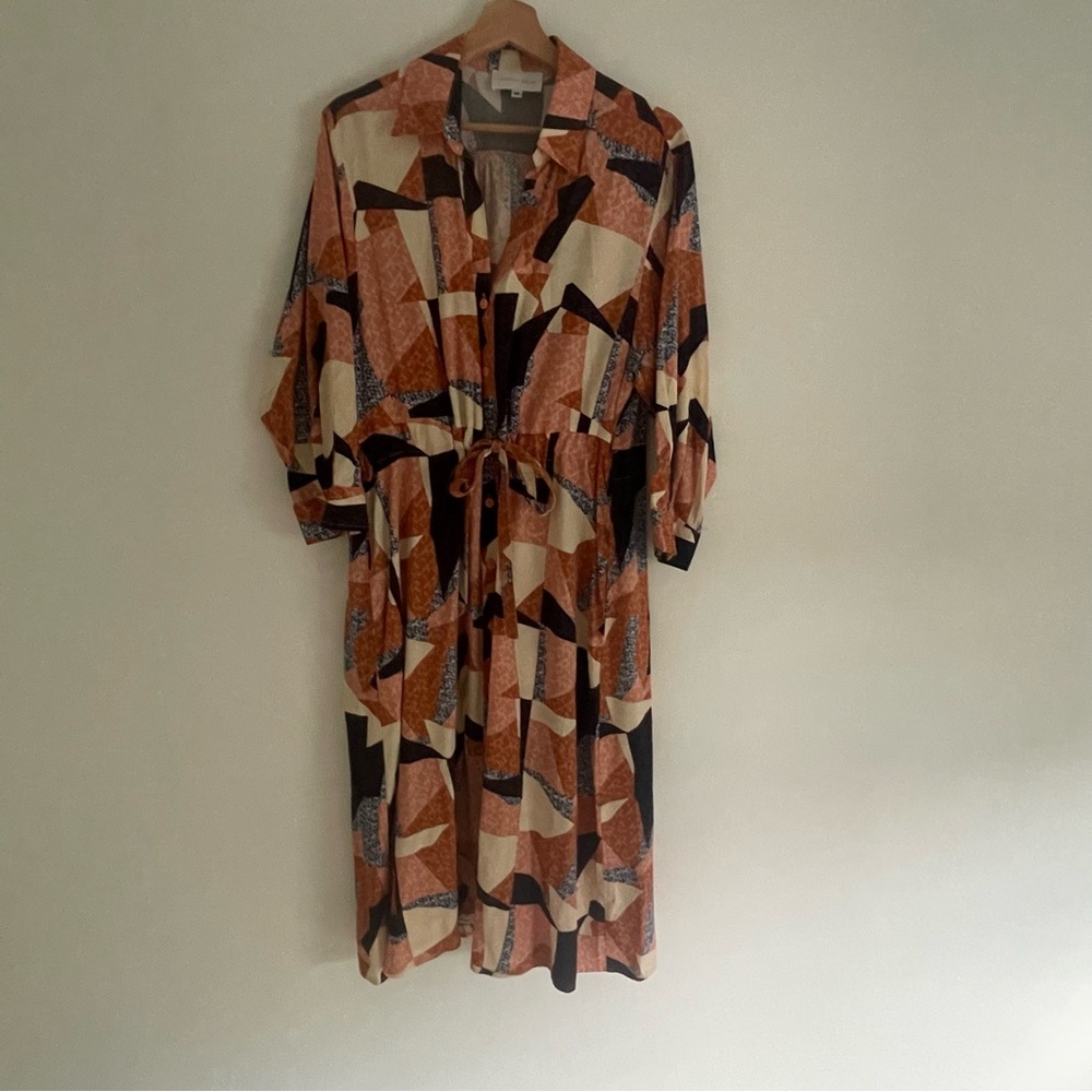 Medium Anthropologie Patterned Drawstring Dress